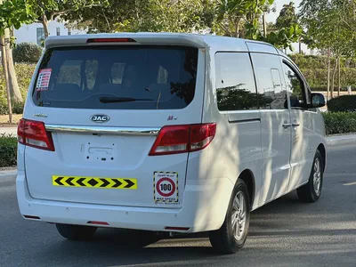 2021 JAC M4 Passenger - GCC Specs - Excellent Condition-4