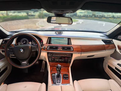 BMW 750Li Individiual - 2015-8