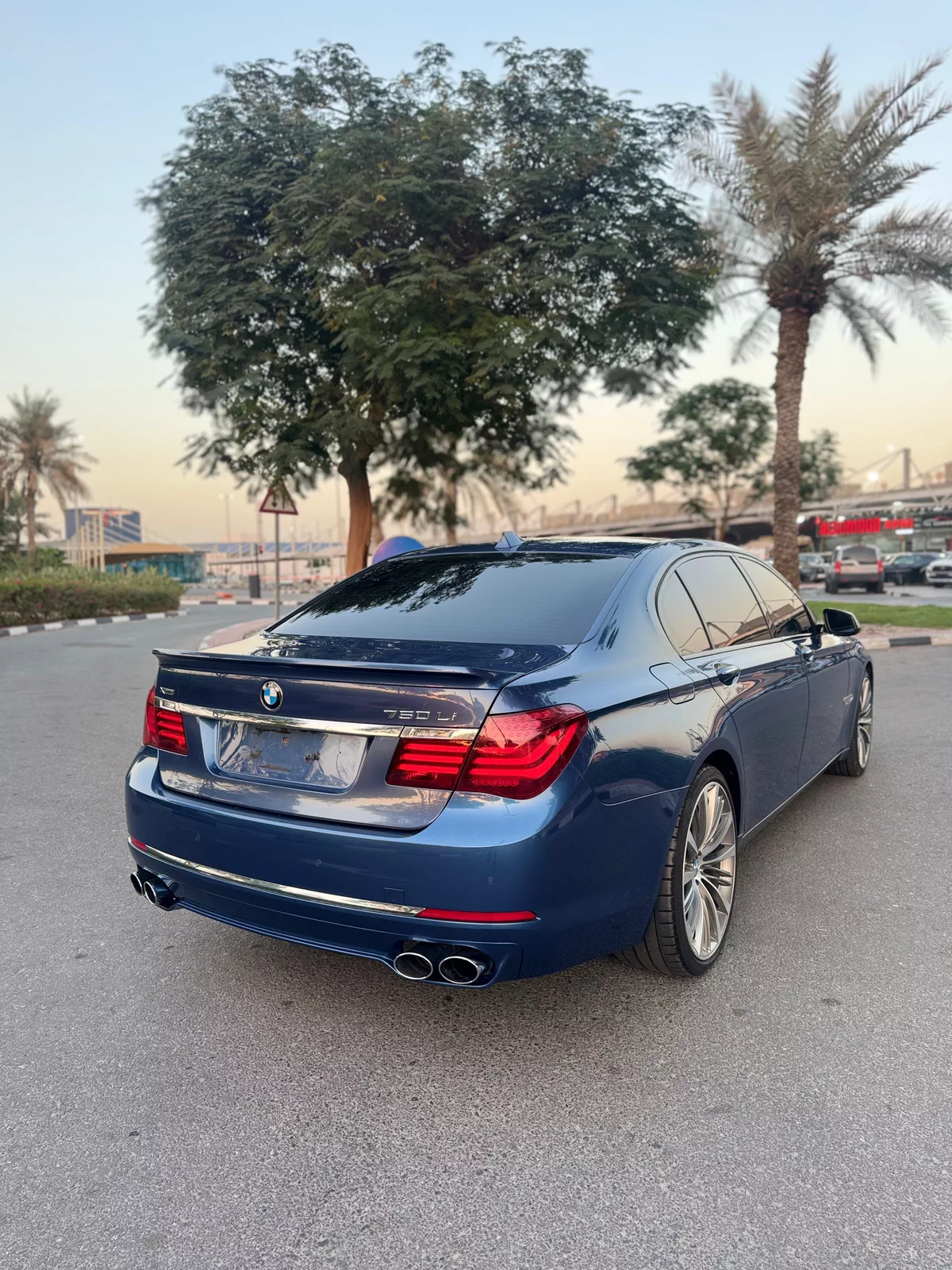 BMW 750Li Individiual - 2015-14-14