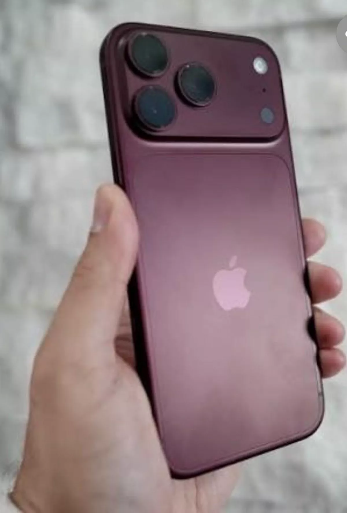iPhone 18 pro max 2TB Burgandy-3-3