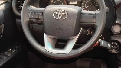 Toyota Hilux SGLX 2.7L PETROL 4WD A/T BASIC 2025-12