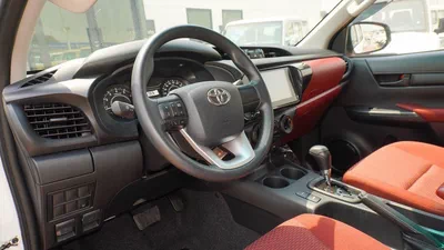 Toyota Hilux SGLX 2.7L PETROL 4WD A/T BASIC 2025-4