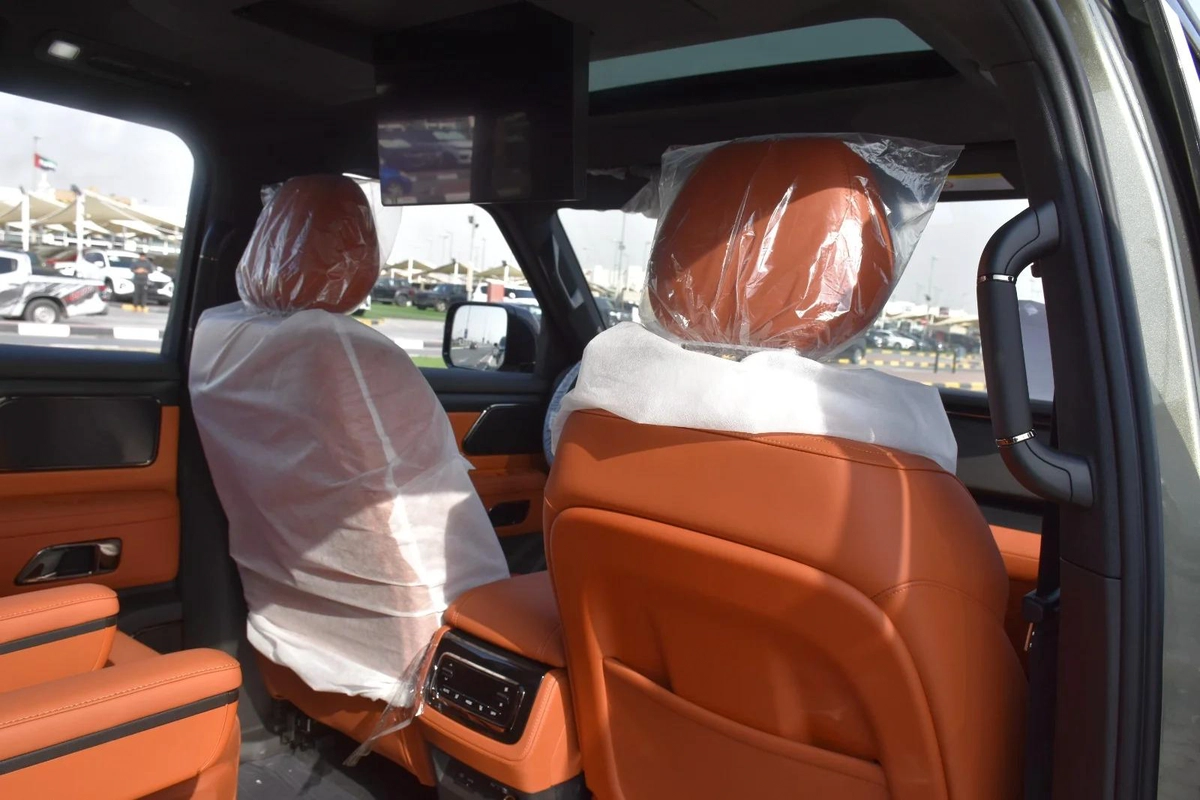 ROX 01 HYBRID SEVEN SEATS 2025 | GREEN LIKE-8-8
