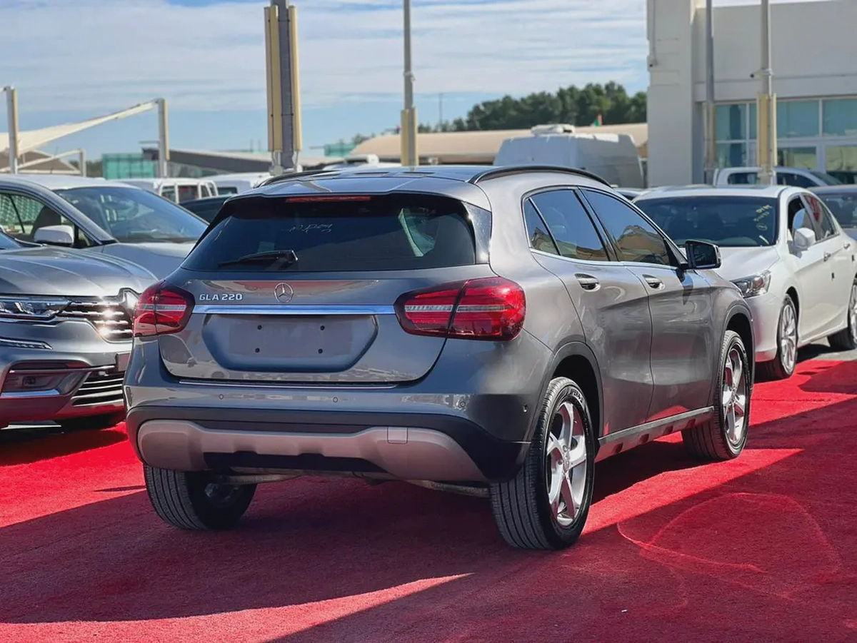 2018 | Mercedes GLA220 | Full Option | V4, 2.0L |  Korean Specs | Ref#898-5-5