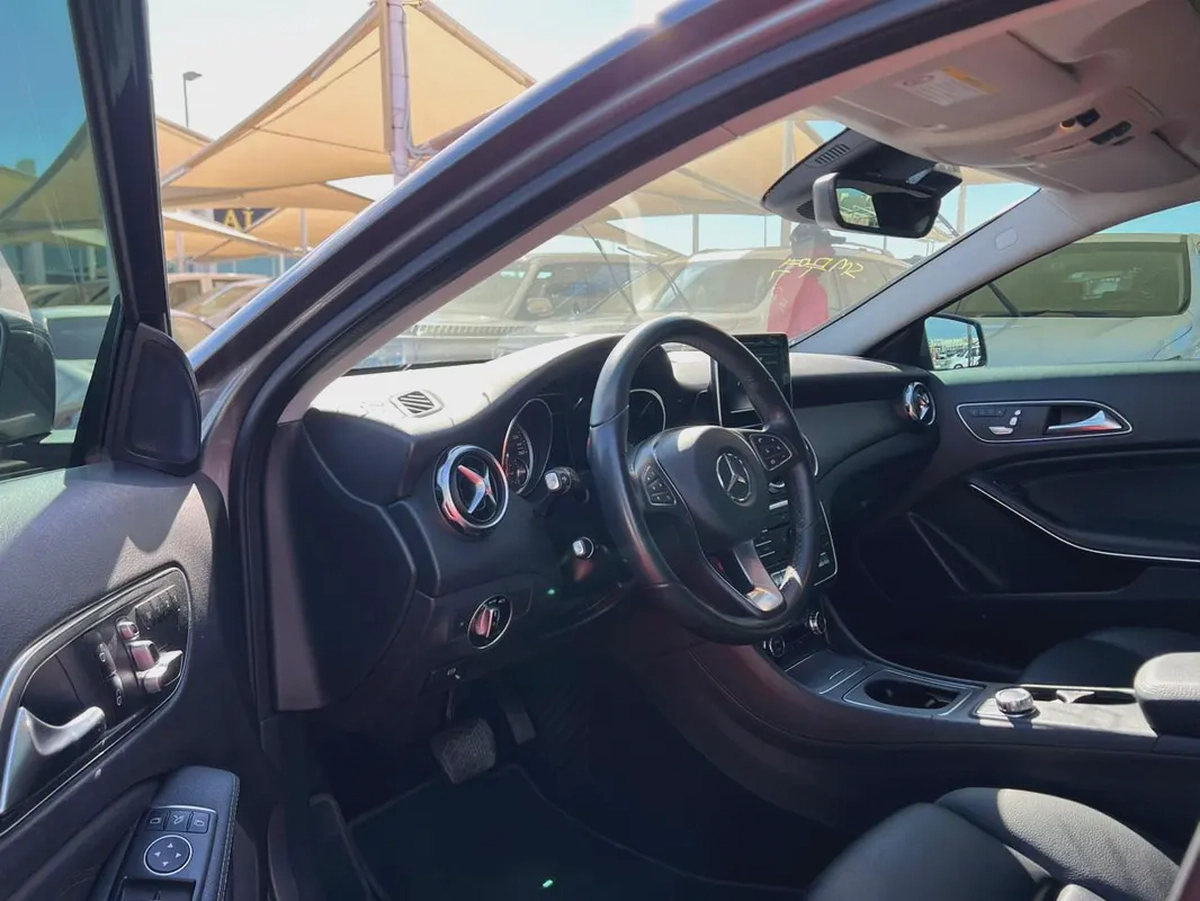 2018 | Mercedes GLA220 | Full Option | V4, 2.0L |  Korean Specs | Ref#898-7-7