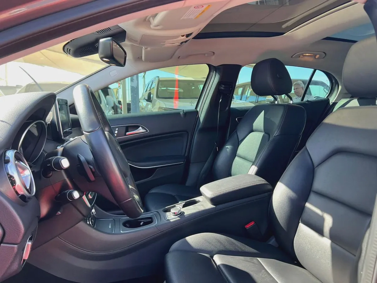 2018 | Mercedes GLA220 | Full Option | V4, 2.0L |  Korean Specs | Ref#898-8-8