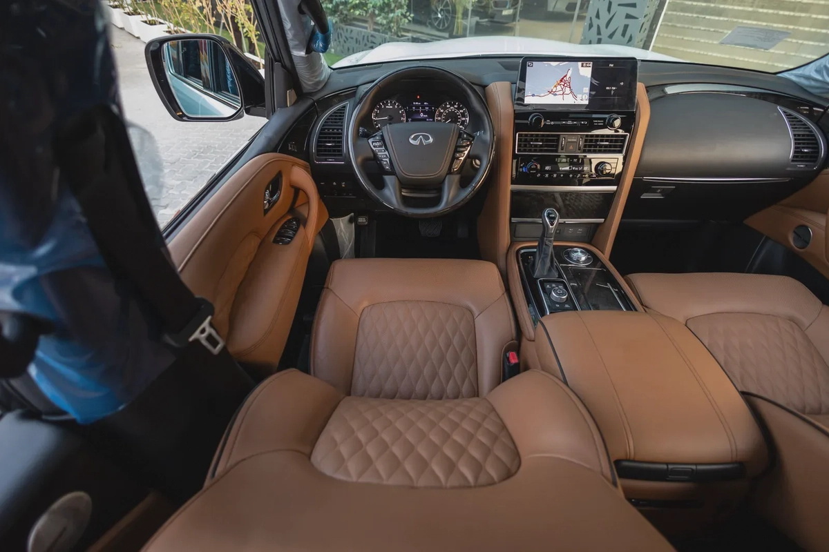 Infiniti QX80 2024-7-7