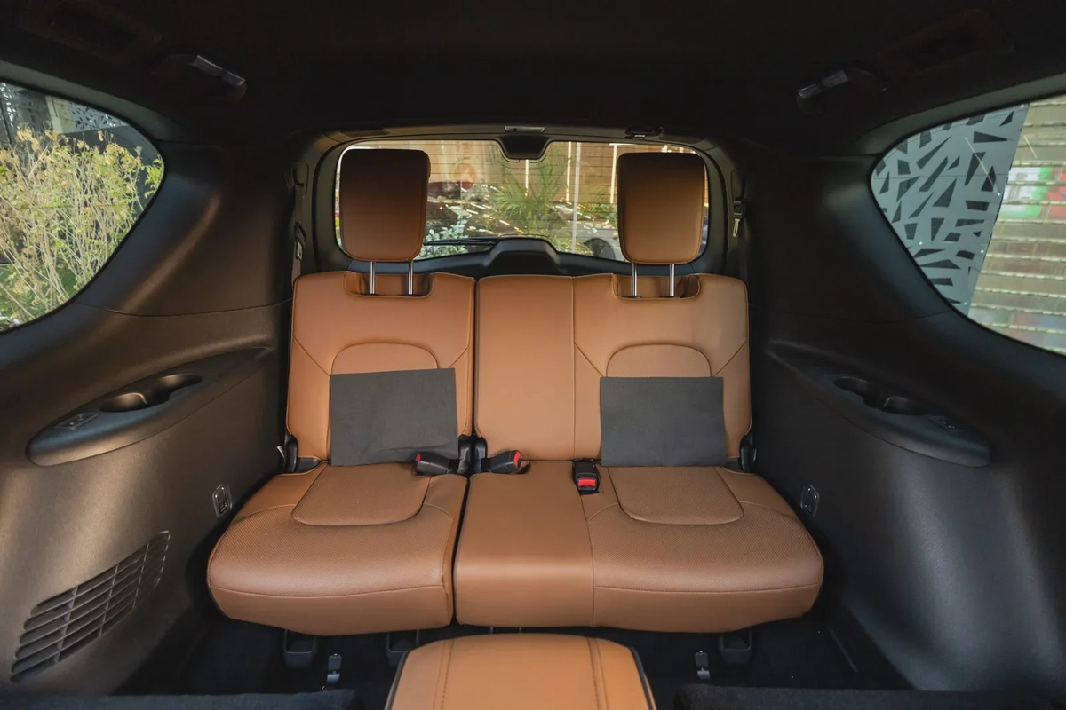 Infiniti QX80 2024-2-2