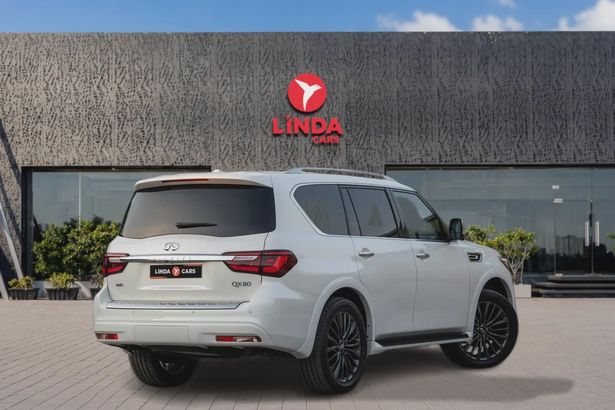 Infiniti QX80 2024-10-10