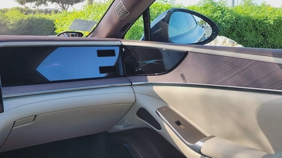 BYD DENZA Z9 GT (Green)-9