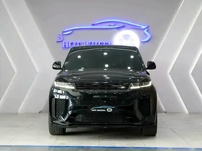 2025 - Range Rover Sport SV - V8 with warranty-4