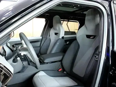 2025 - Range Rover Sport SV - V8 with warranty-10