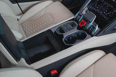 LAMBORGHINI URUS | 2022 | 10,000KM | UNDER WARRANTY-18