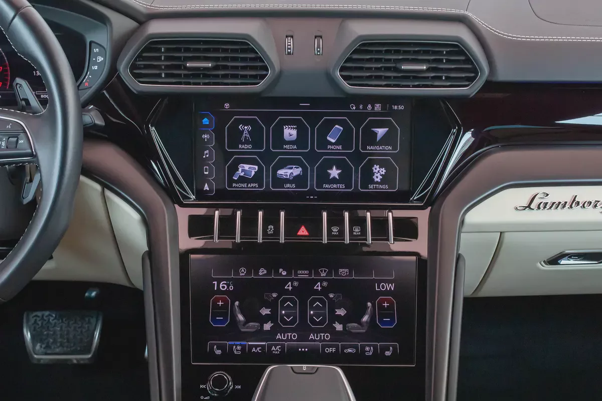 LAMBORGHINI URUS | 2022 | 10,000KM | UNDER WARRANTY-13-13