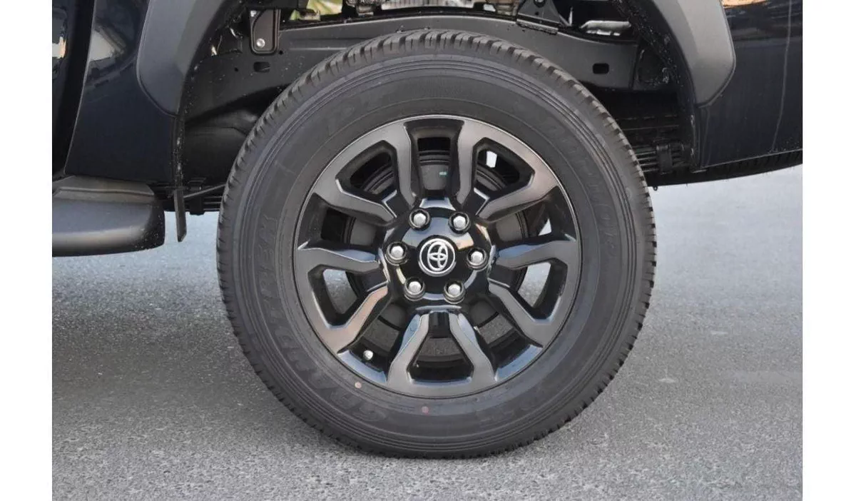 Toyota Hilux ADVENTURE ADV 2.8L HILUX  ADVENTURE 2.8L DIESEL 2024-7-0
