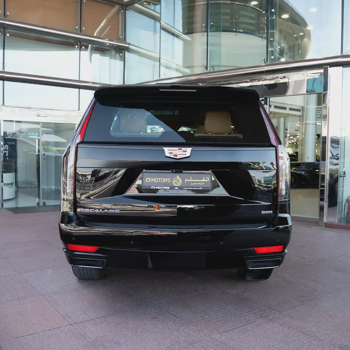 2022 CADILLAC ESCALADE SPORT PLATINIUM GCC DONE 78,000KM ( WARRANNTY SERVICE CONTRACT TILL 20-2-2