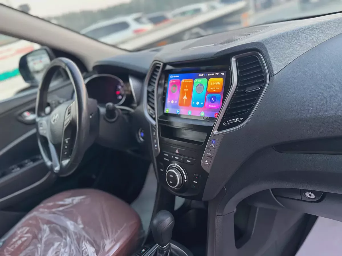 Hyundai Santa Fe Limited 2015 GCC Specs-8-8