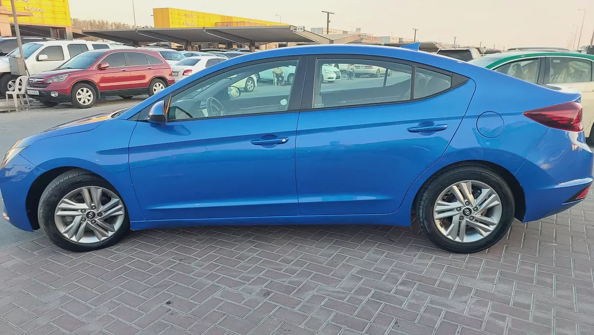 2020 Hyundai Elantra SE - Well Maintained, American Specs-11-11