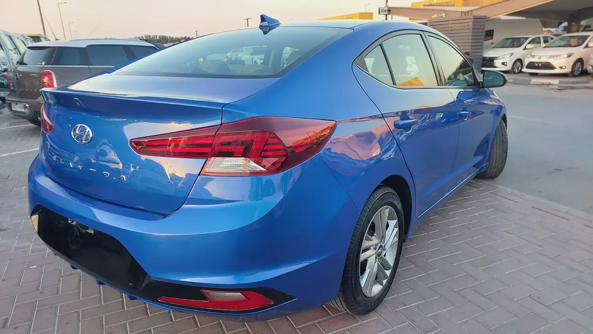 2020 Hyundai Elantra SE - Well Maintained, American Specs-5-5