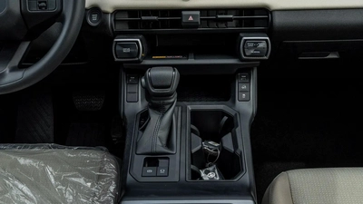 2026 Toyota Rav4 XLE 4x4 2.0L AT Petrol AWD-15