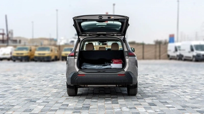 2026 Toyota Rav4 XLE 4x4 2.0L AT Petrol AWD-12
