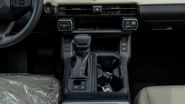 2026 Toyota Rav4 XLE 4x4 2.0L AT Petrol AWD