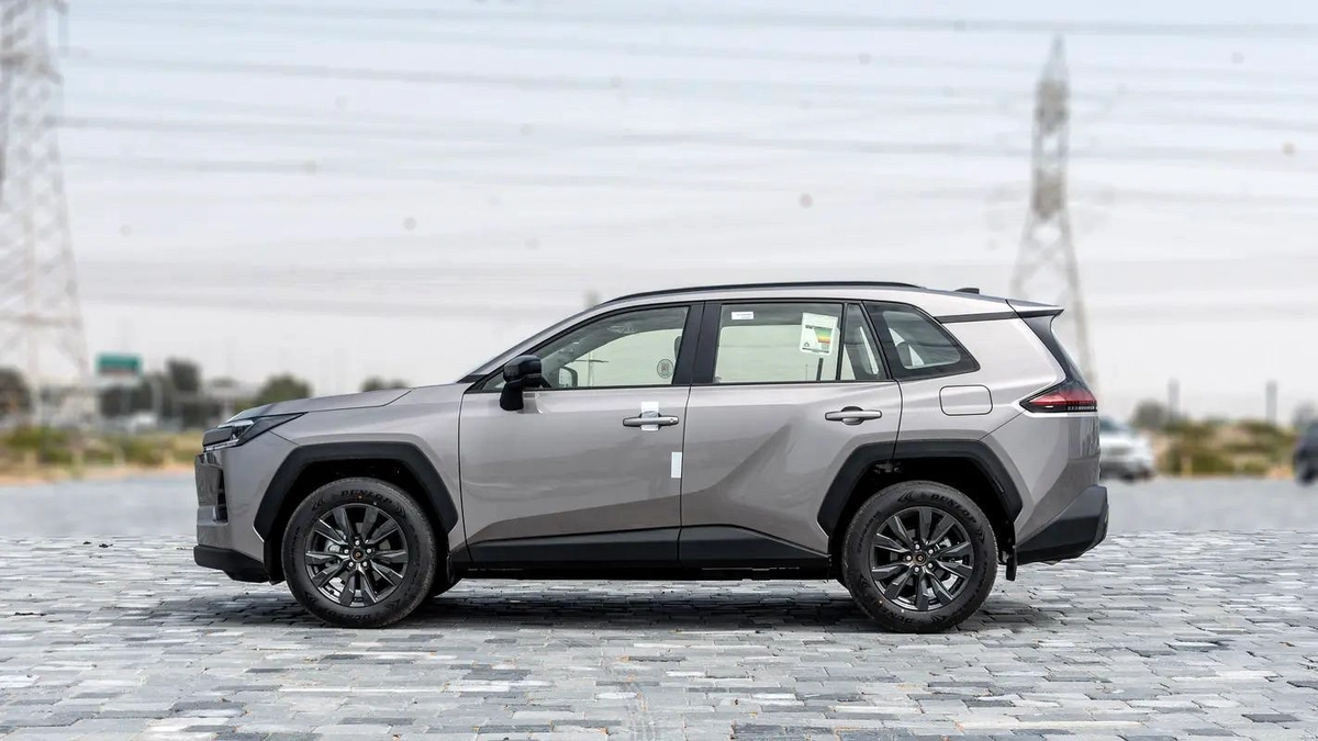 2026 Toyota Rav4 XLE 4x4 2.0L AT Petrol AWD-9-9