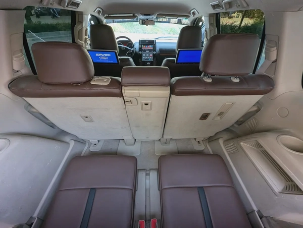 TOYOTA PRADO 2012 FACELIFTED 2023 GCC V6 4.0L IN EXCELLENT CONDITION