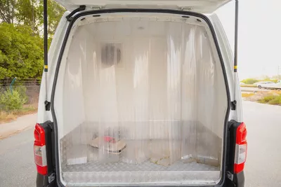 Urvan Freezer High Roof | Automatic | GCC Specs | Ref#N27086-8