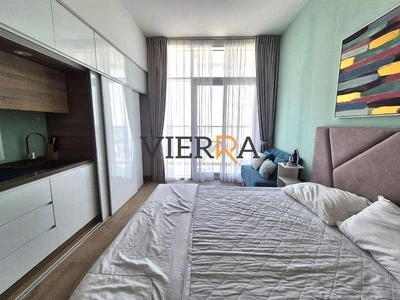 Upgraded and Fully Furnished | Premium Location-4
