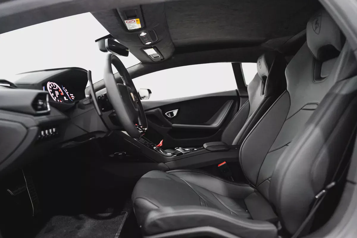 HURACAN EVO | DELIVERY MILEAGE | BRANDING PACKAGE | FRONT SUSPENSION LIFTER-12-12
