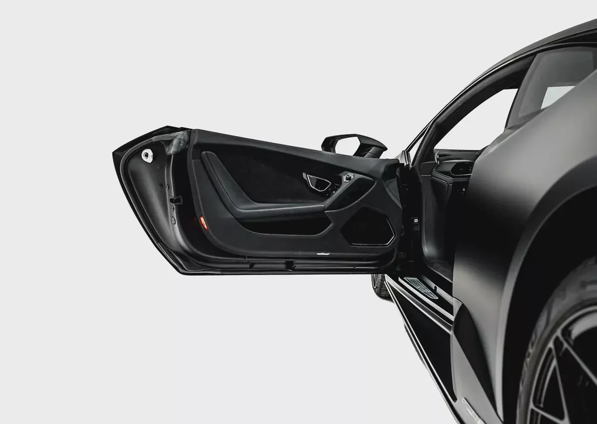HURACAN EVO | DELIVERY MILEAGE | BRANDING PACKAGE | FRONT SUSPENSION LIFTER-6-6