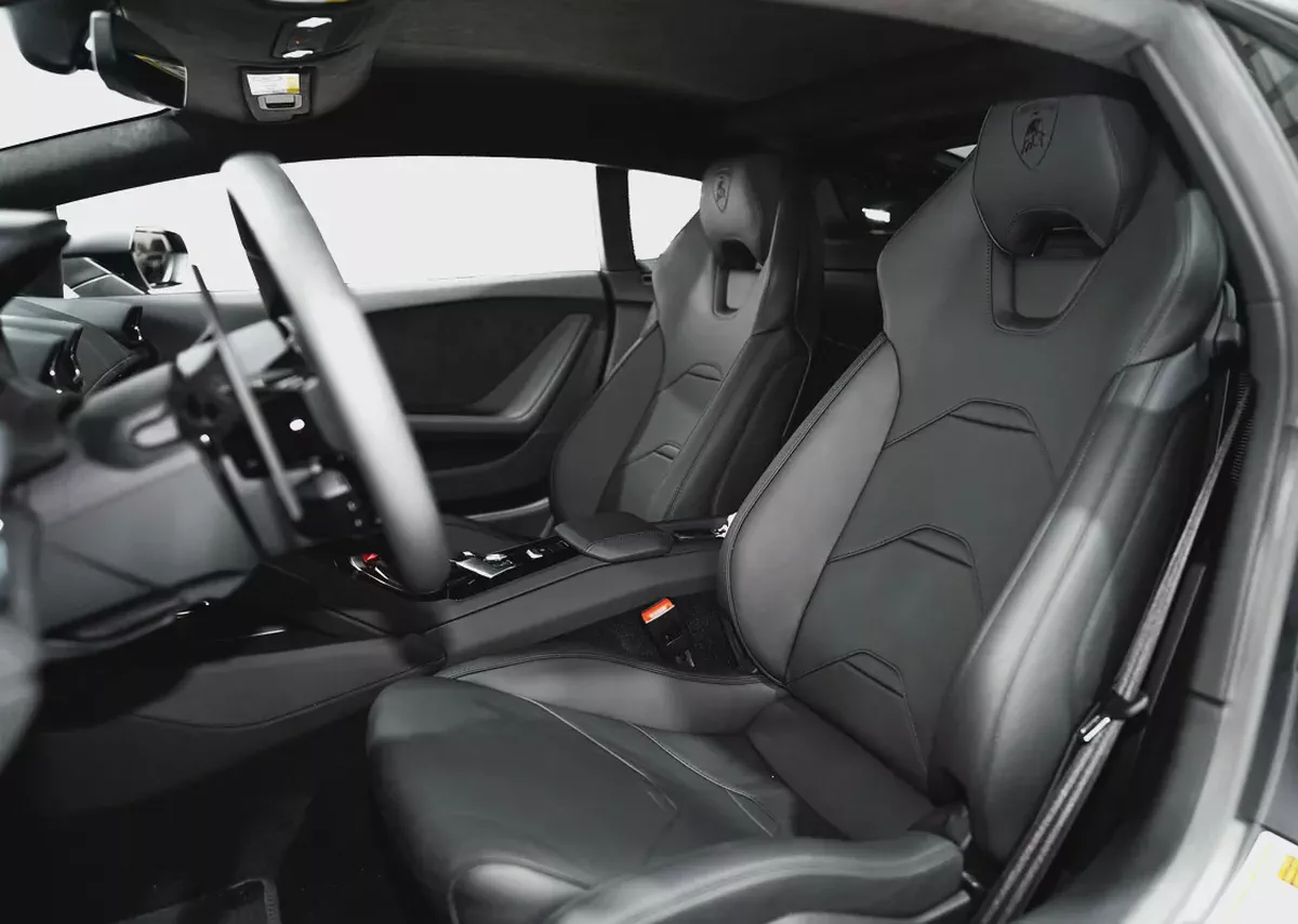 HURACAN EVO | DELIVERY MILEAGE | BRANDING PACKAGE | FRONT SUSPENSION LIFTER-8-8