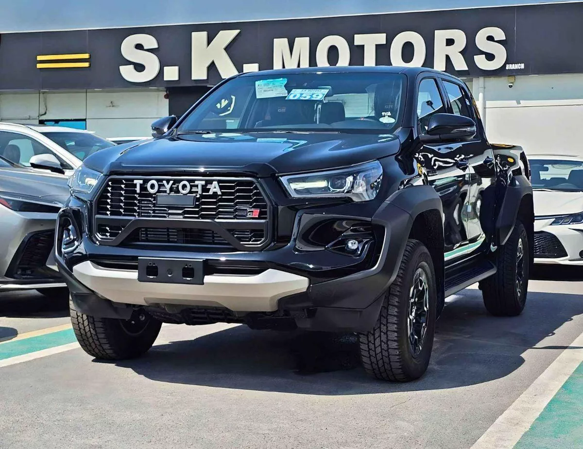 Toyota Hilux GR SPORT WITH BULBAR / 2.8L DIESEL V4 / RADAR / 360*CAMERA / DRIVER PWR SEATS WITH LATHER (CODE# HGR