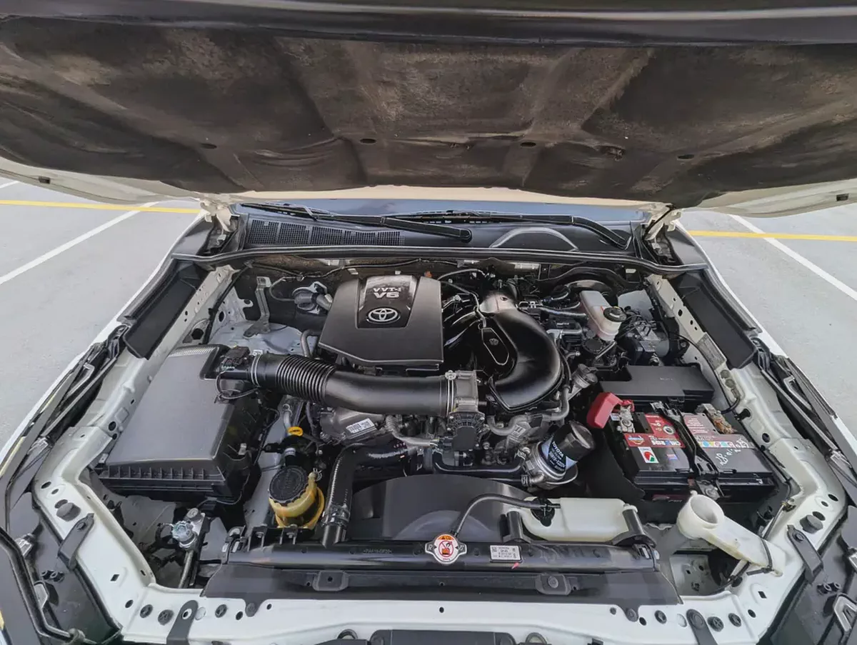2021 Toyota Fortuner GXR 4.0L V6 GCC Specs | 4WD | Full Service History | Excellent Condition-19-19