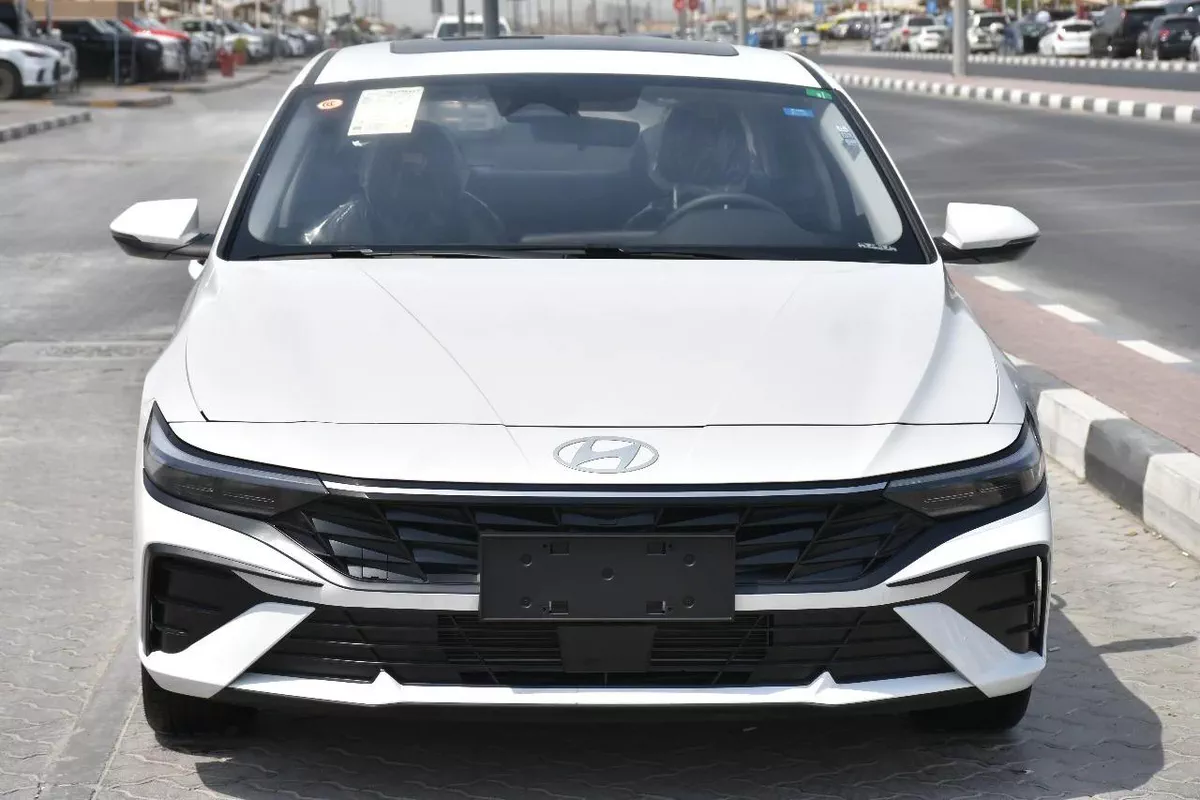 HYUNDAI ELANTRA LUXURY 2025 | WHITE LIKE-5-5