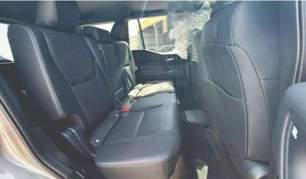 Toyota Prado VXR toyota prado luxury 2.4 petrol 2025-4-0