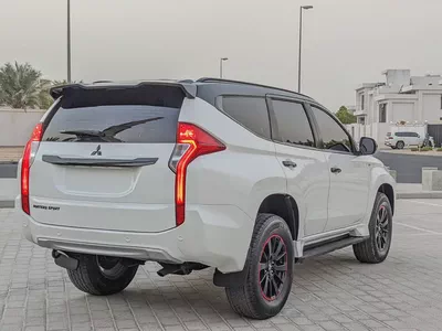 MITSUBISHI MONTERO SPORT 2019 GLS 4WD FULL OPTION GCC IN EXCELLENT CONDITION-3