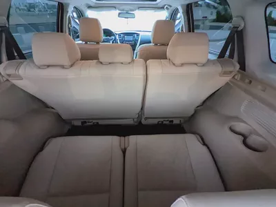 MITSUBISHI MONTERO SPORT 2019 GLS 4WD FULL OPTION GCC IN EXCELLENT CONDITION-8