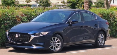 932-MONTHLY | MAZDA 3 | 2025 MODEL | 2.0L | GCC SPECS | CRUISE CONTROL I GPS I ACCIDENT FREE-0