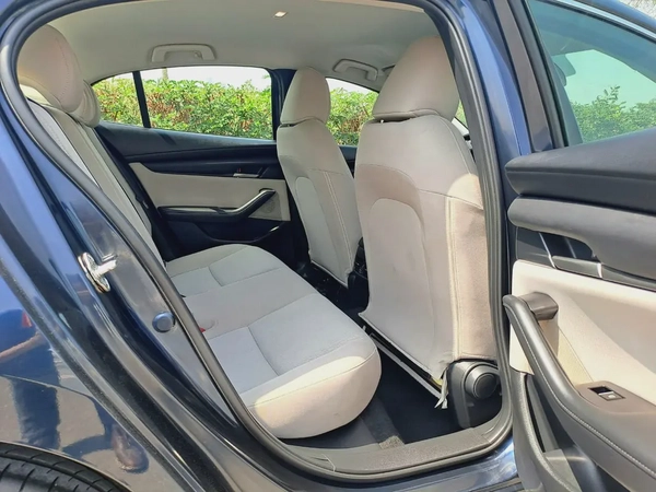 932-MONTHLY | MAZDA 3 | 2025 MODEL | 2.0L | GCC SPECS | CRUISE CONTROL I GPS I ACCIDENT FREE