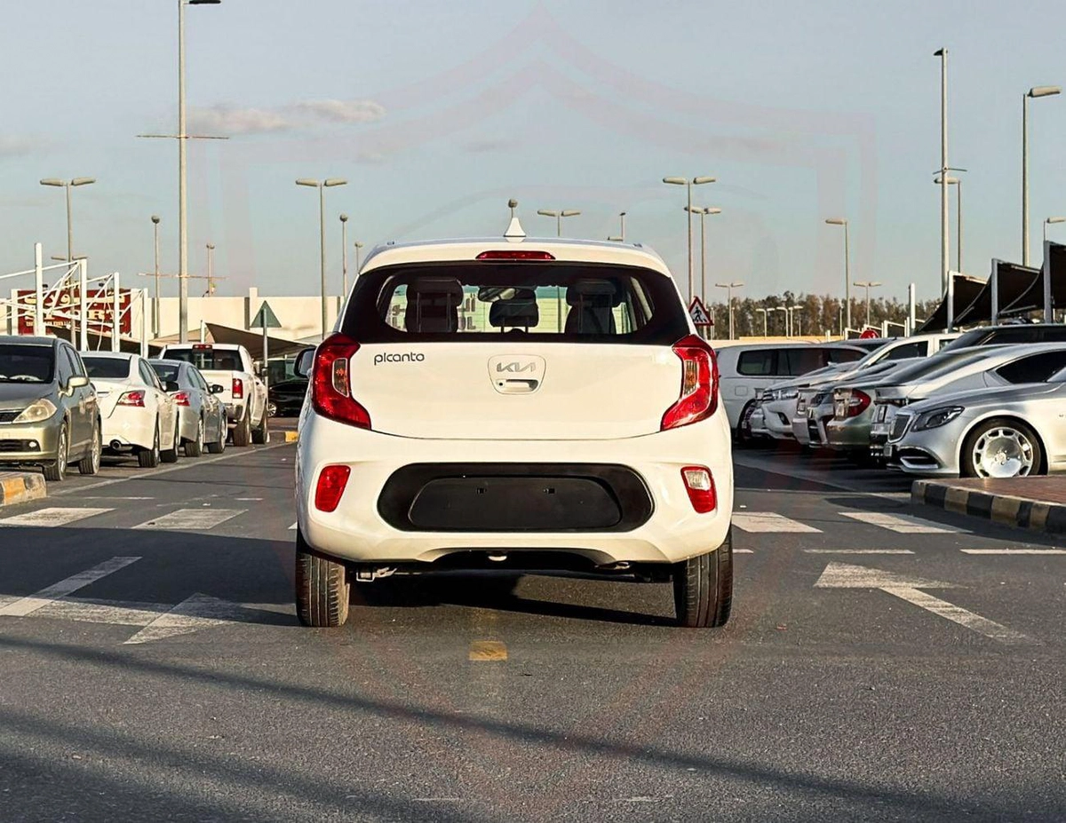 Kia Picanto LX Kia Picanto|  1.2 L | 2023 | GCC | Accident-Free |  In Excellent Condition | 470 P.M-4-4