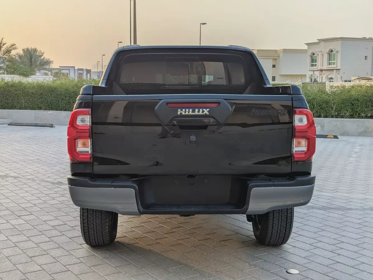 Toyota Hilux 2021 Facelifted 2026 Adventure GCC Specs-15-15