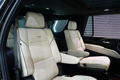 Cadillac Escalade Sport 600 2023-10