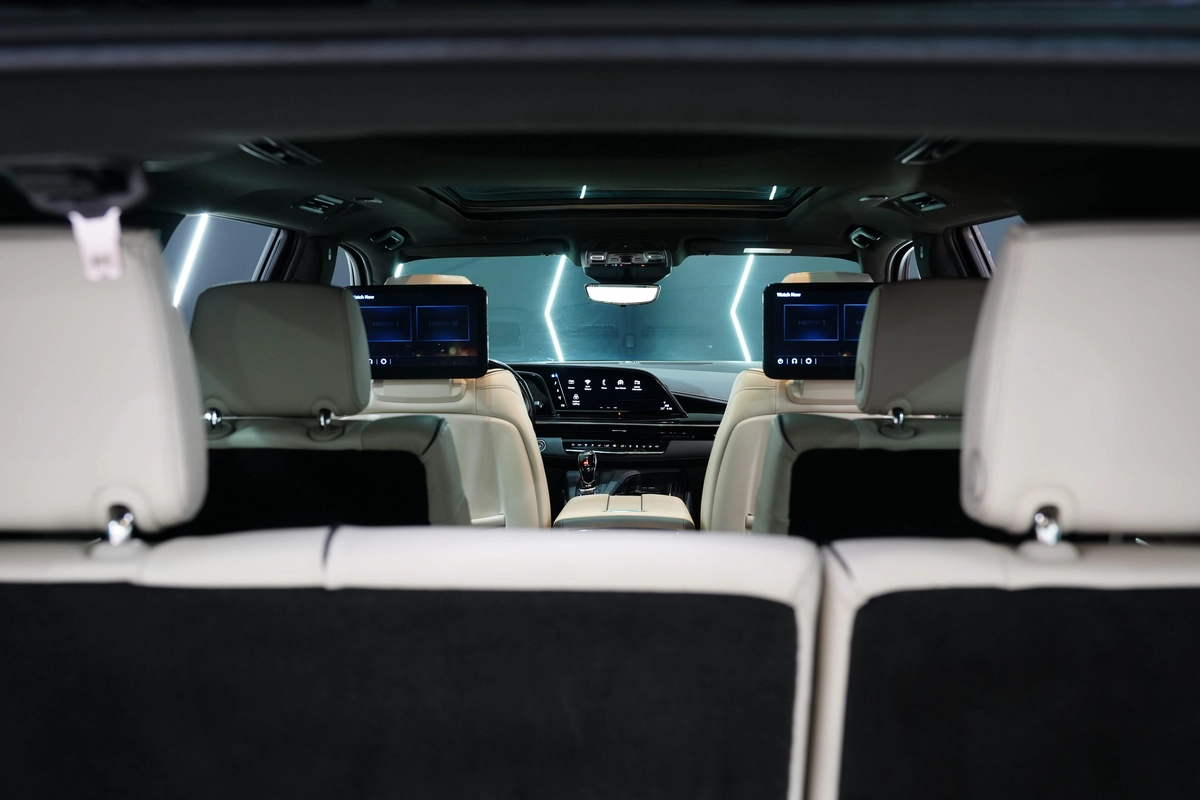Cadillac Escalade Sport 600 2023-13-13