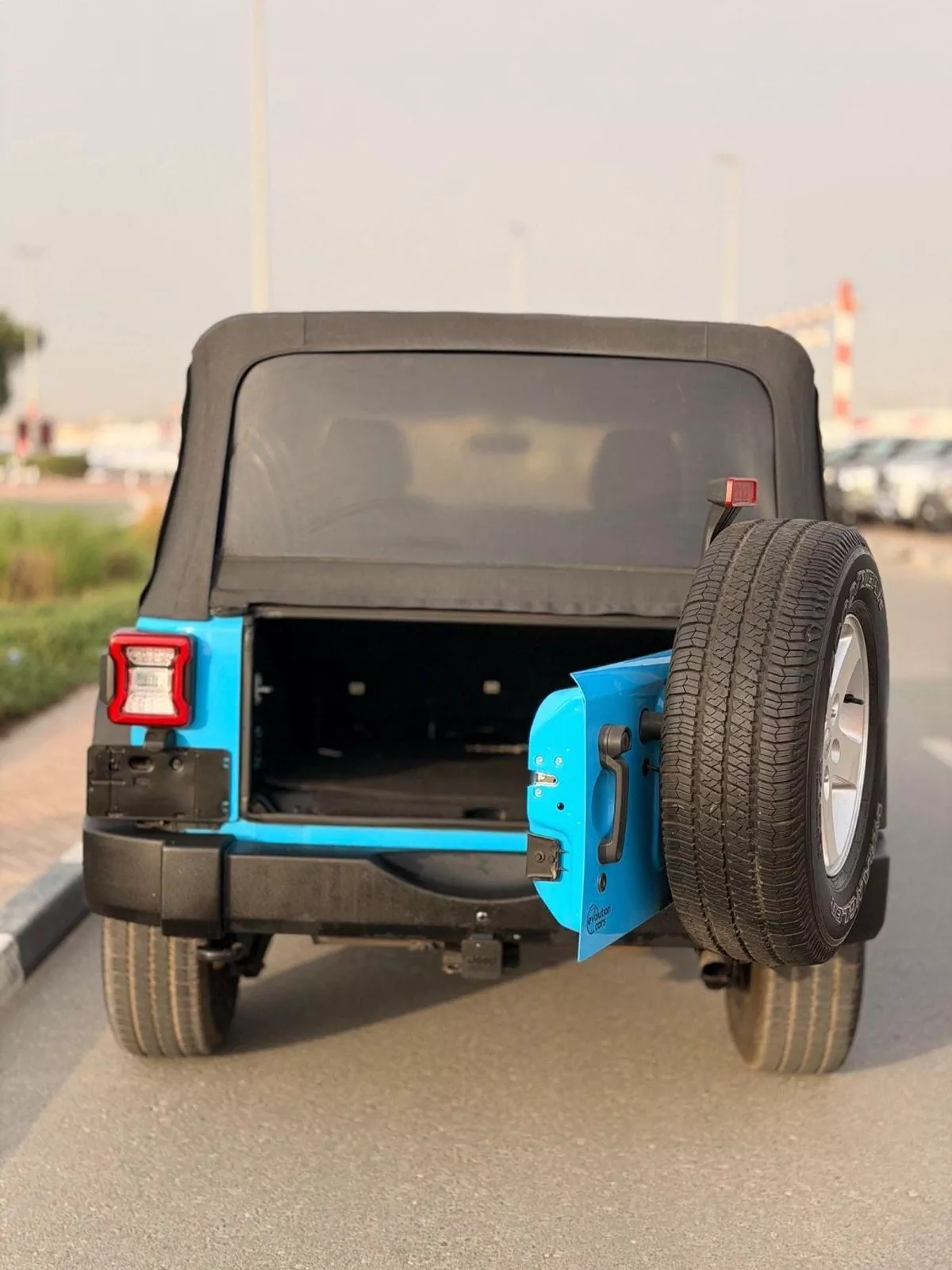 Jeep Wrangler SPORT-18-0