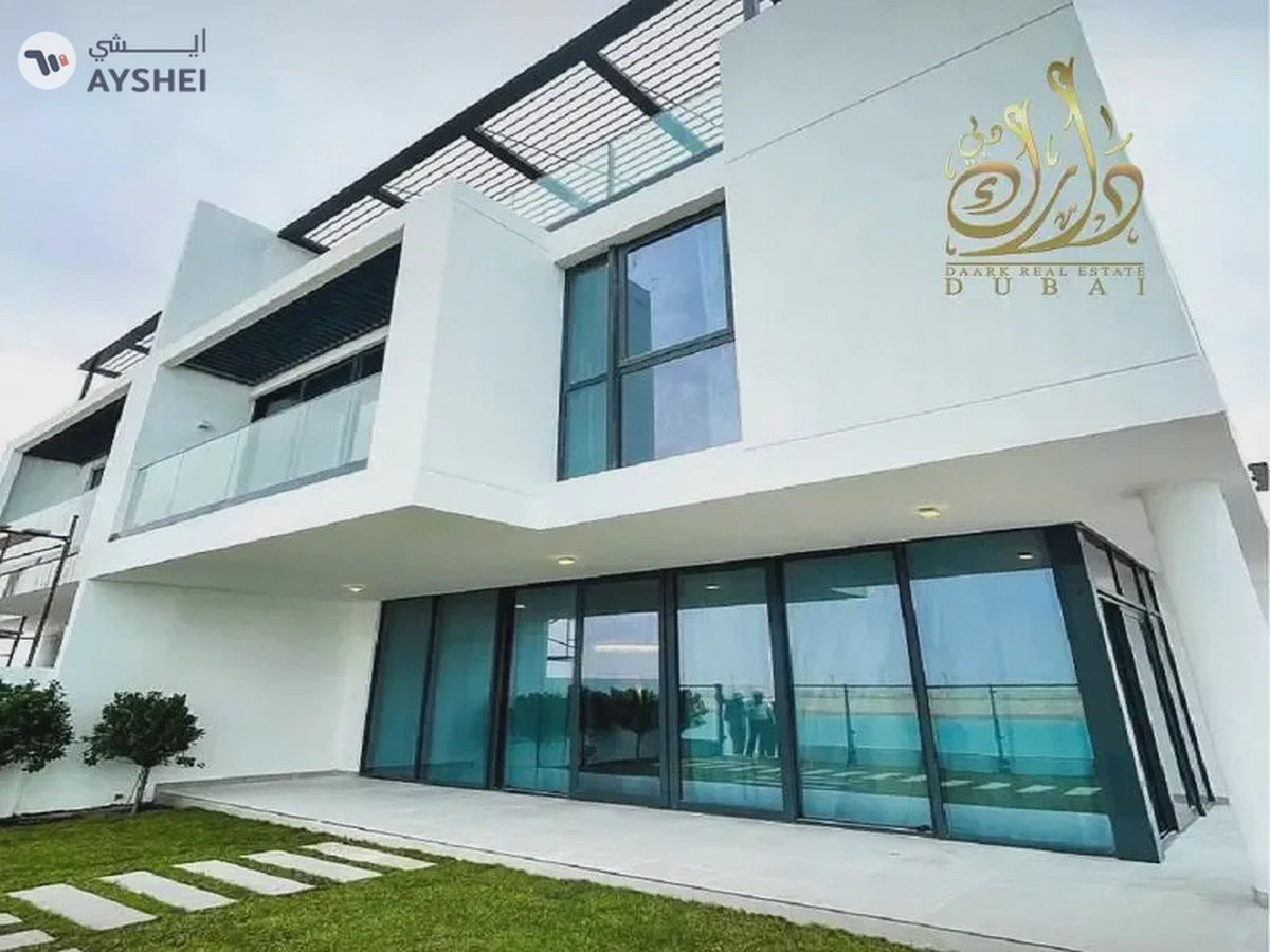 " PRIVATE BEACH l READY TO MOVE NOW l MORTGAGE AVAILABLE "