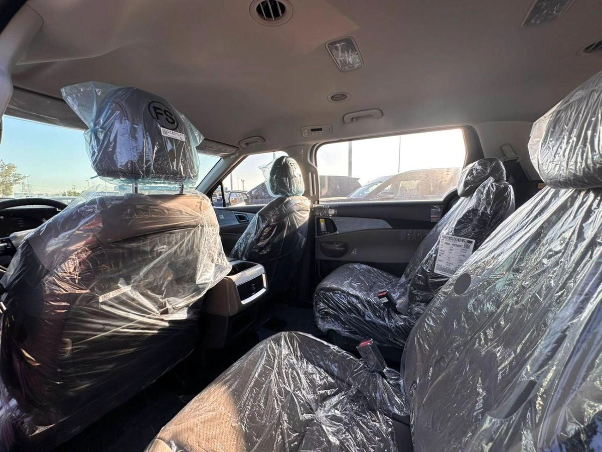 Kia Carnival Brand New Kia Carnival 2026 9 seats-19-19