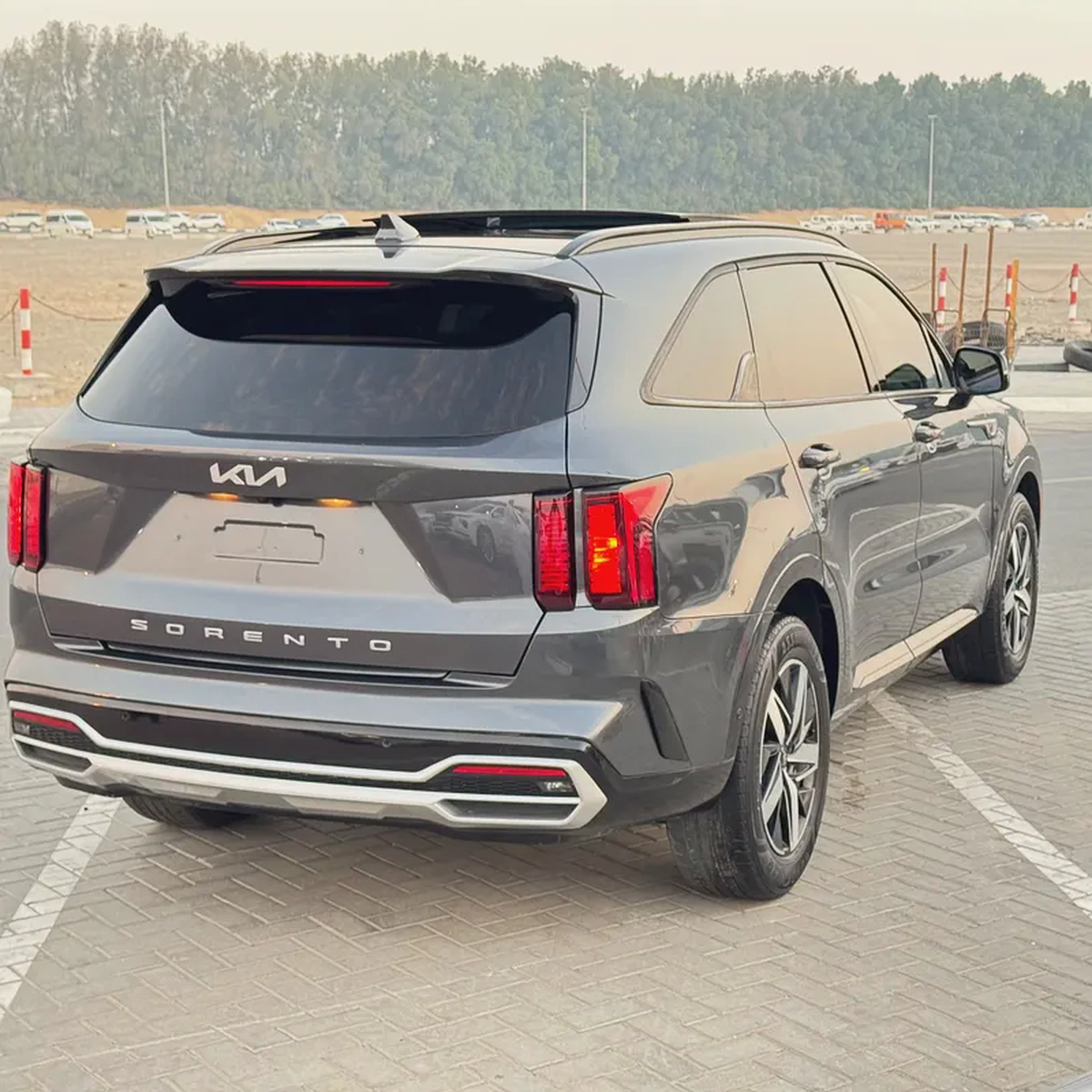 Kia Sorento EX 2022 – Panoramic Sunroof-10-10