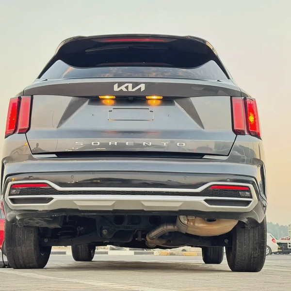 Kia Sorento EX 2022 – Panoramic Sunroof
